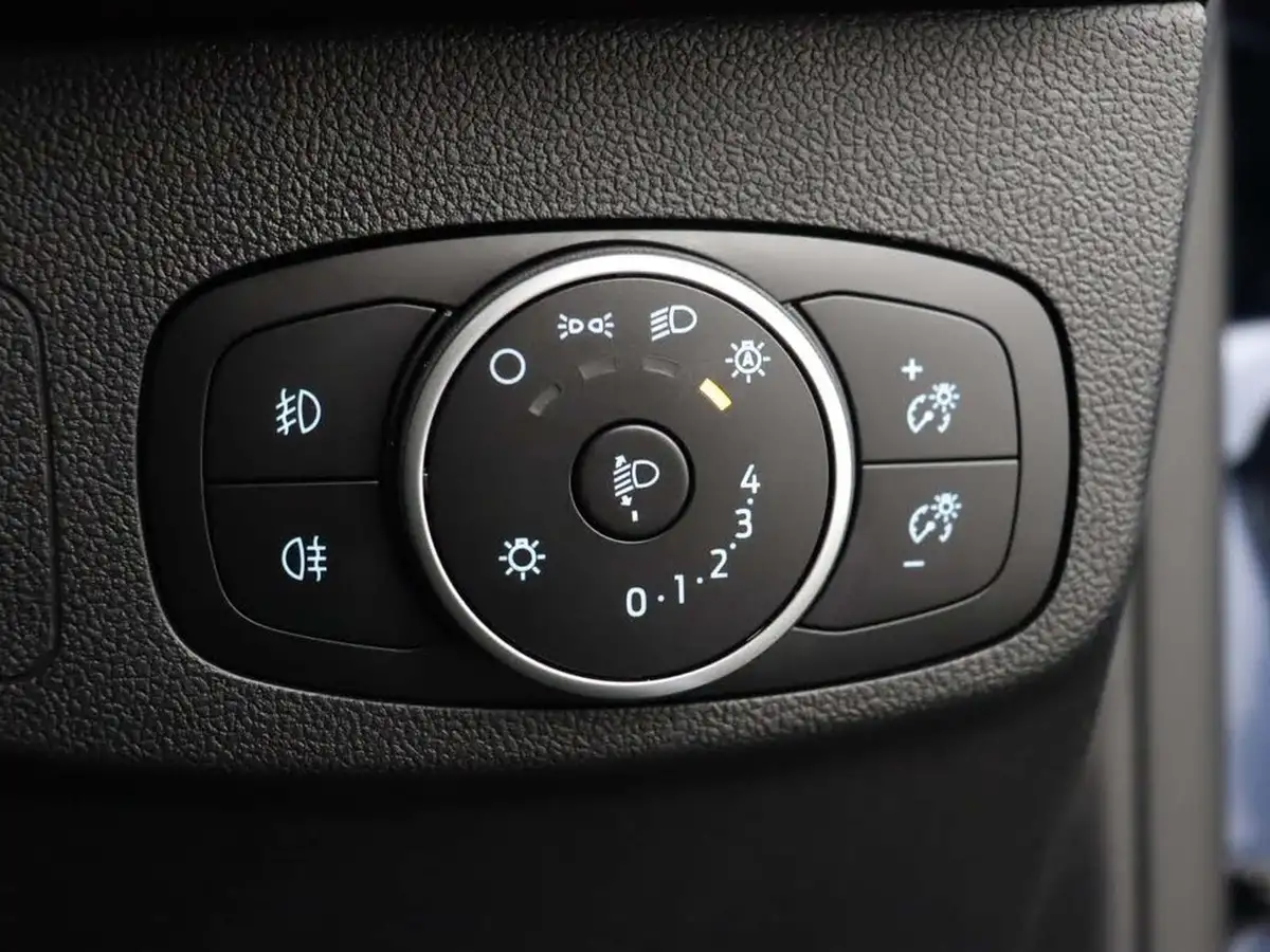 2021-ford-focus-10t-active-x-edition-125ps-estate-big-45