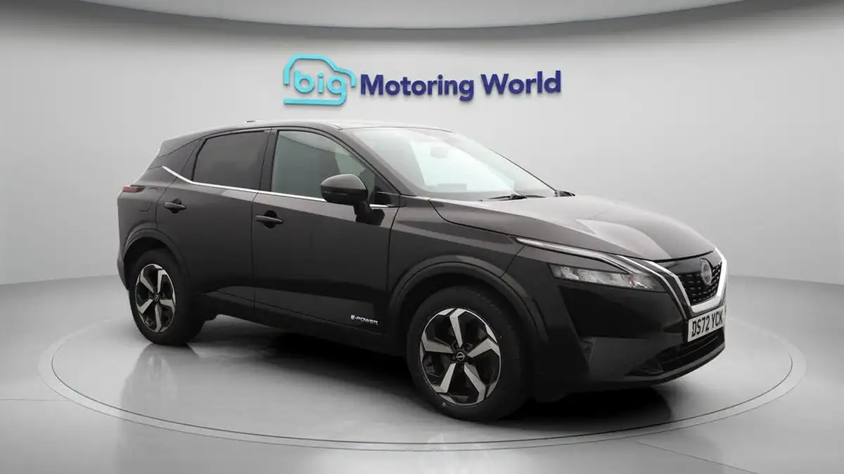 2022-nissan-qashqai-15-n-connecta-big-1