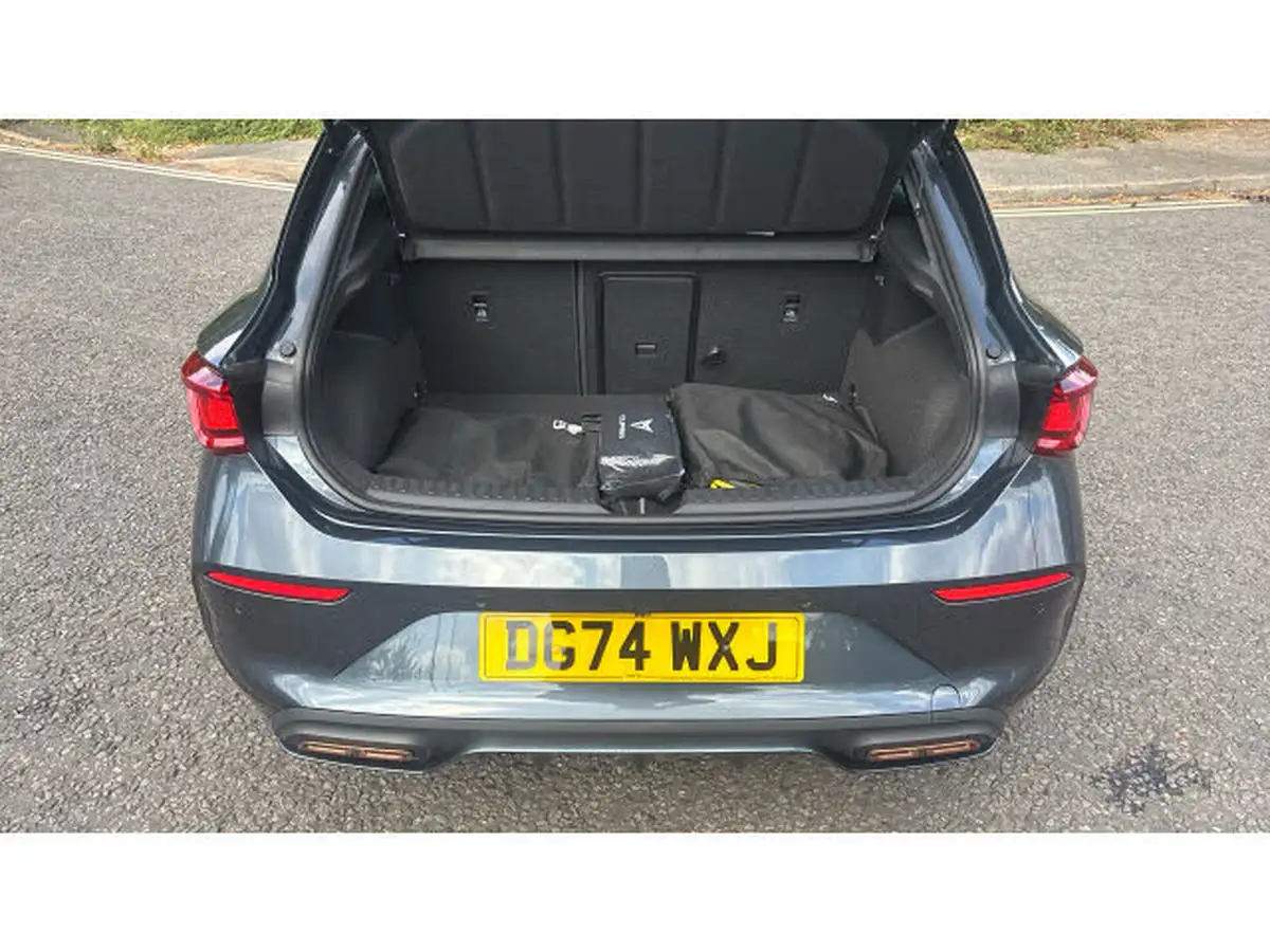 2024-cupra-leon-nf-14-e-hybrid-vz2-design-edition-hatchback-big-19