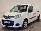 2021-renault-kangoo-maxi-small-10