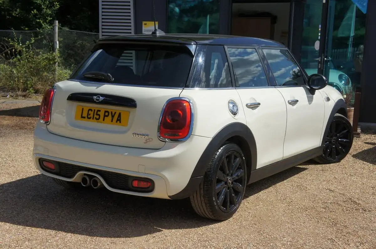 2015-mini-cooper-20td-cooper-sd-170bhp-ss-hatchback-5d-big-3
