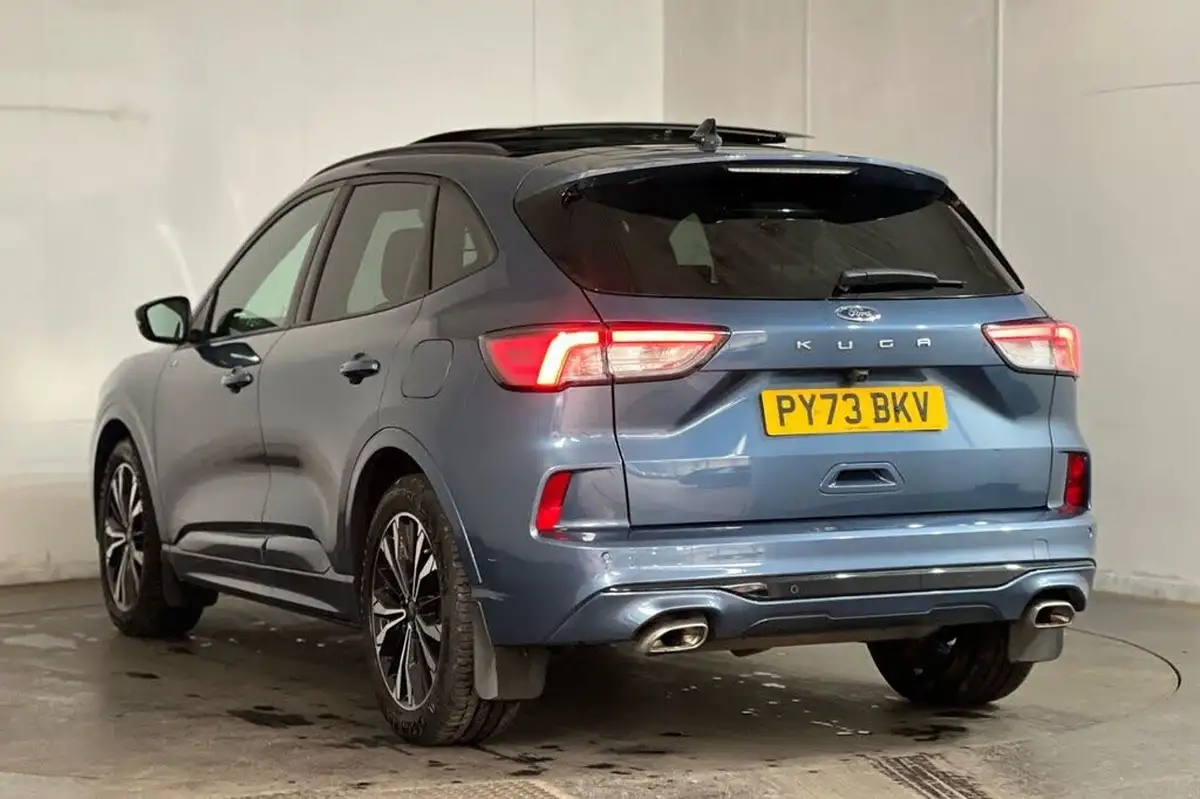2023-ford-kuga-15t-st-line-x-edition-big-22