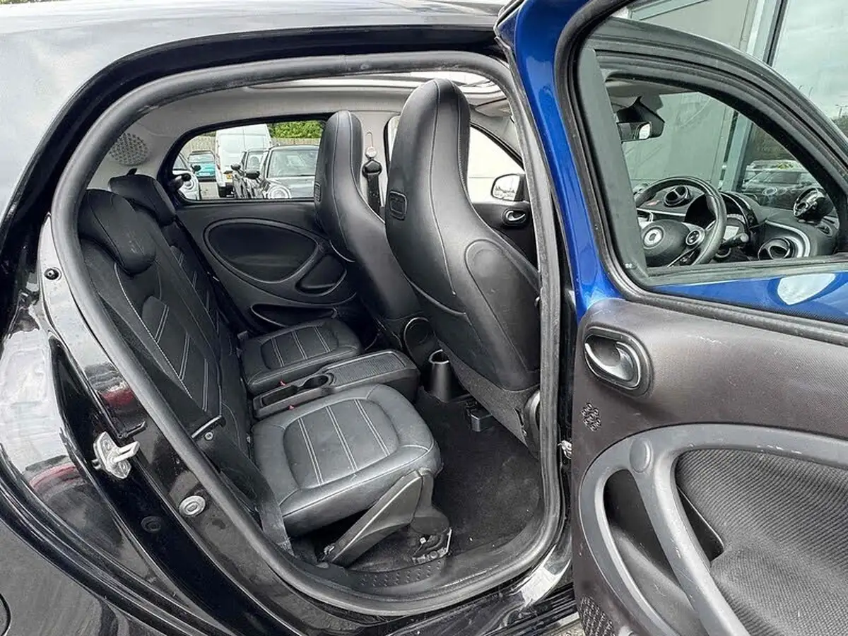 2015-smart-forfour-10-night-sky-prime-premiumss-big-24