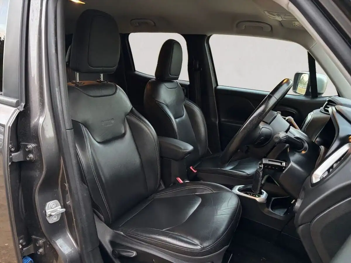 2015-jeep-renegade-14-multiair-ii-limited-138bhp-1368cc-ddct-big-9