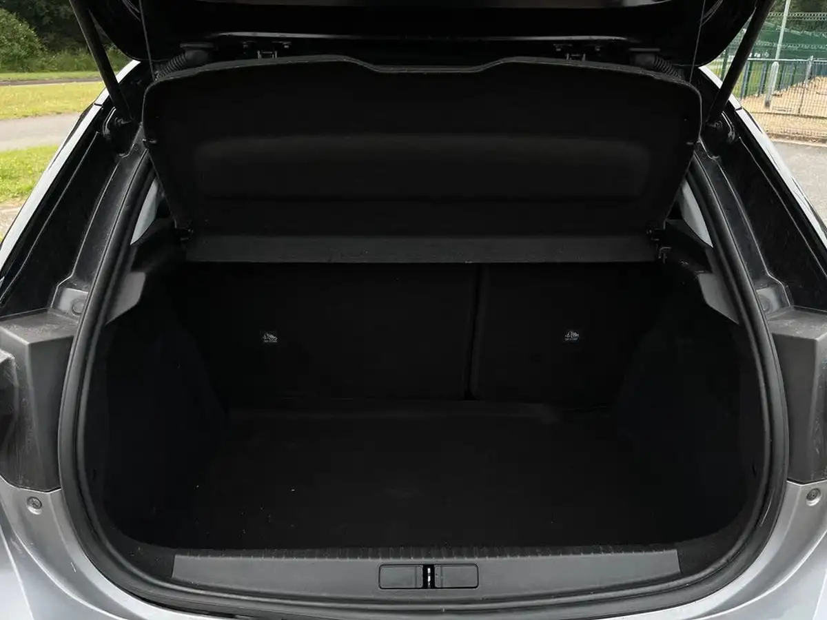 2021-vauxhall-corsa-12-turbo-elite-nav-premium-auto-big-10