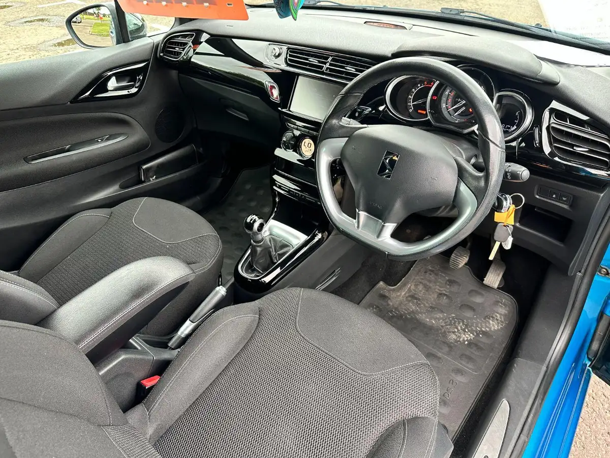 2016-ds-ds-3-16bluehdi-dstyle-nav-big-9
