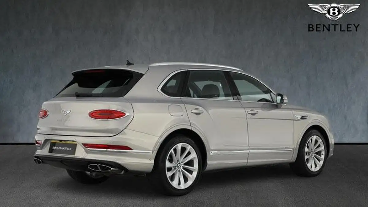 2020-bentley-bentayga-30-hybrid-big-13