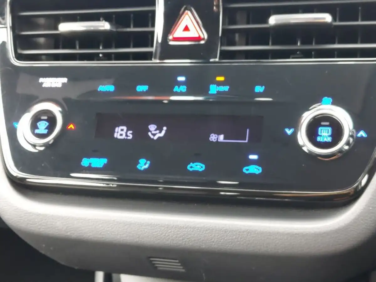 2020-hyundai-kona-e-premium-136ps-39kwh-big-53