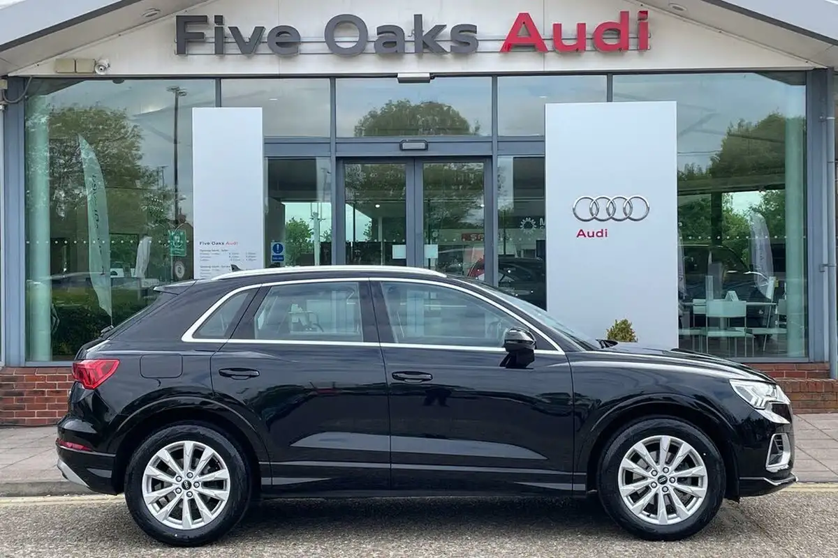 2022-audi-q3-15-35-tfsi-sport-cod-station-wagon-big-1