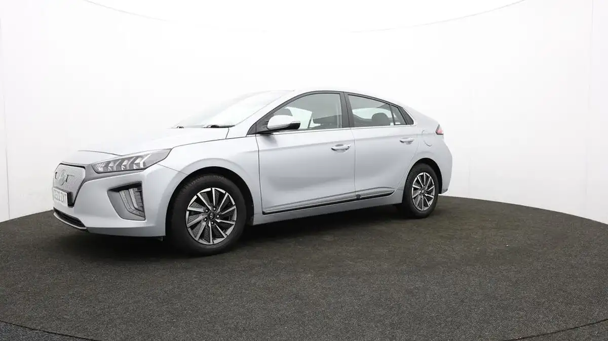 2022-hyundai-ioniq-e-premium-electric-big-57