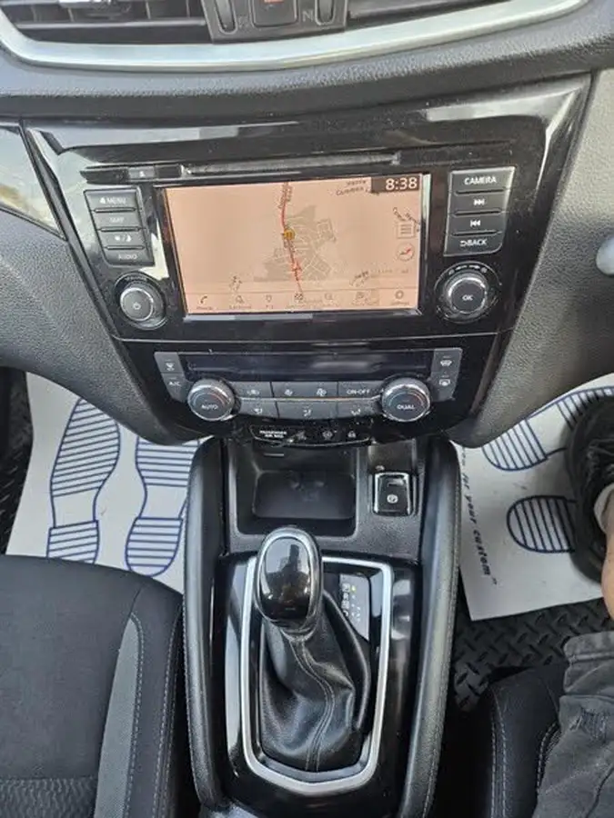 2019-nissan-qashqai-15dci-acenta-premium-17in-alloys-dct-big-15