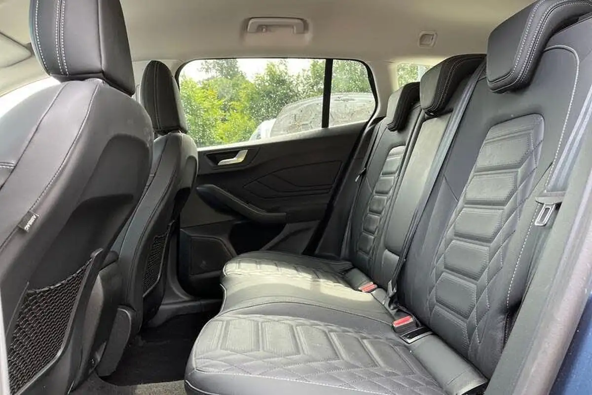 2023-ford-focus-10t-active-x-125ps-hybrid-mhev-estate-powershift-big-19