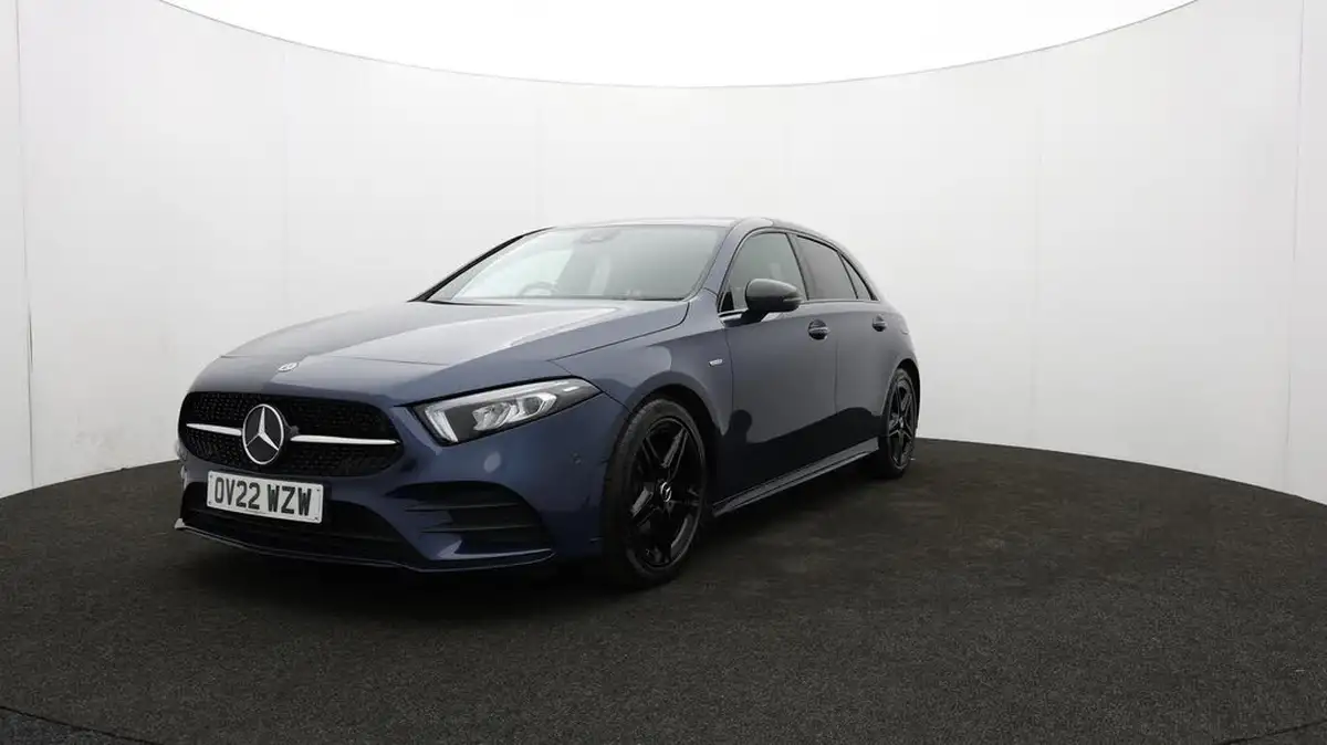 2022-mercedes-benz-a-class-13-a180-amg-line-executive-edition-hatchback-5d-7g-dct-big-62