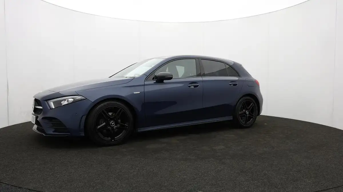 2022-mercedes-benz-a-class-13-a180-amg-line-executive-edition-hatchback-5d-7g-dct-big-66