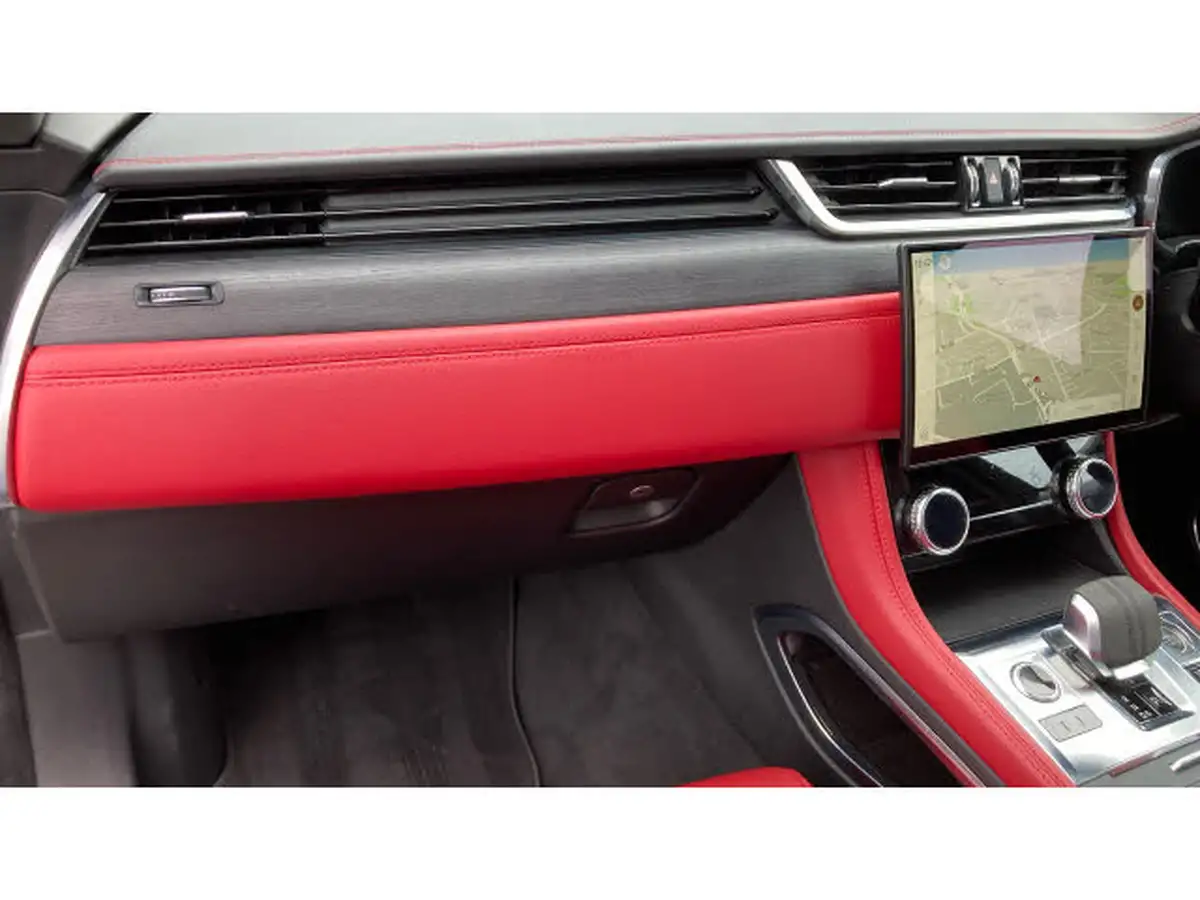 2021-jaguar-f-pace-20-d200-r-dynamic-hse-mhev-big-25