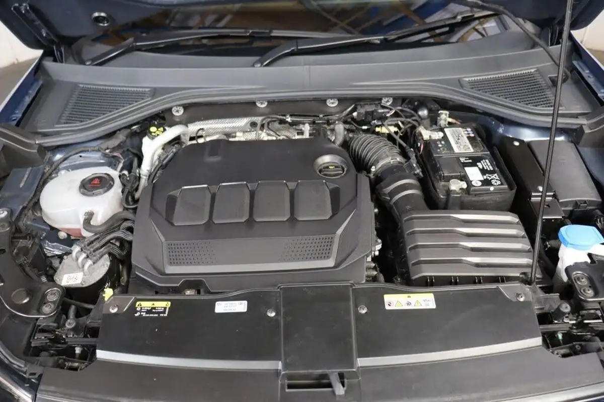 2022-volkswagen-t-roc-20tdi-r-line-evo-big-17