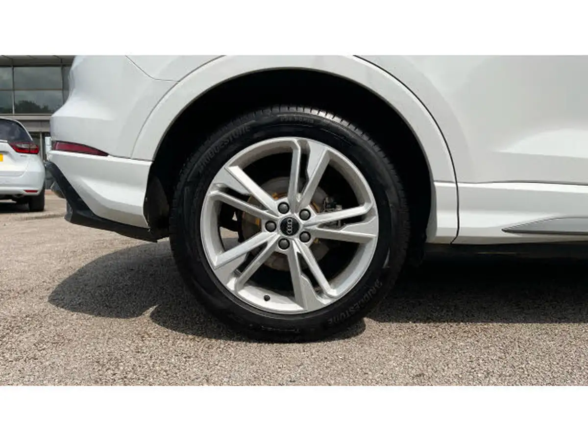 2021-audi-q3-15-35-tfsi-s-line-cod-station-wagon-big-6