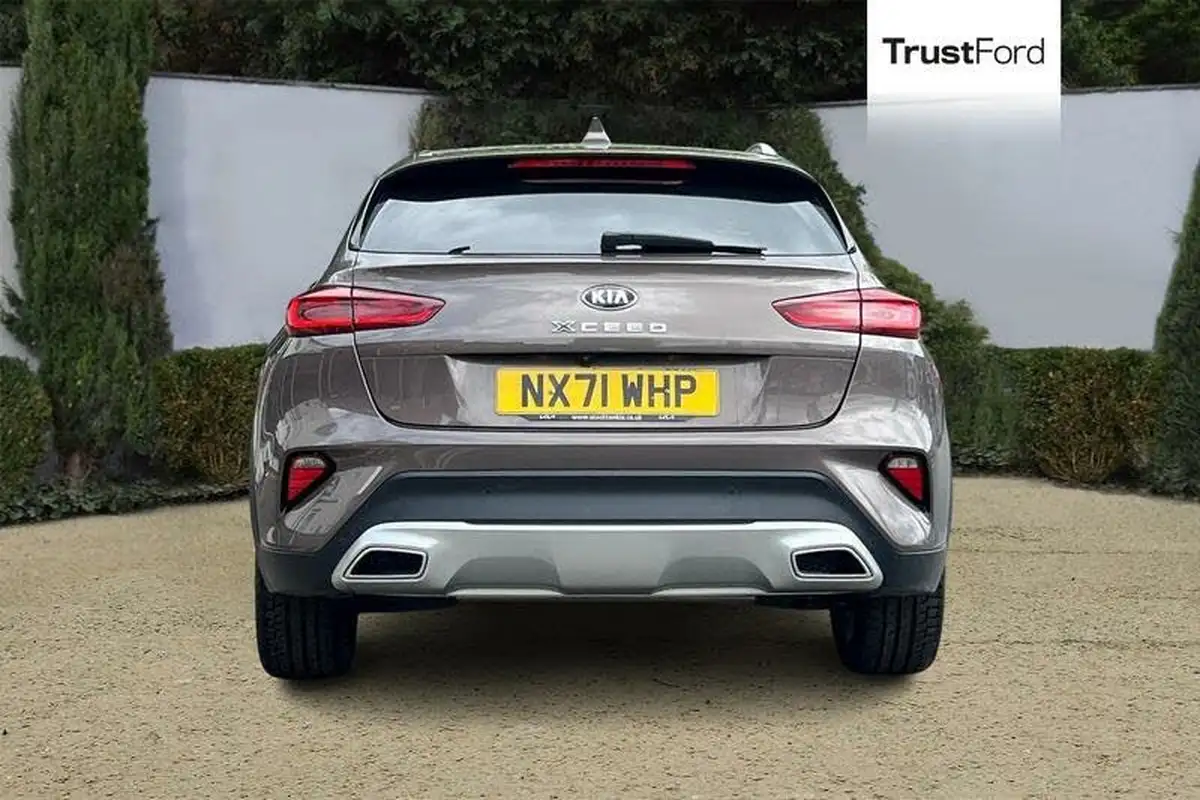 2021-kia-xceed-10-t-gdi-3-big-6
