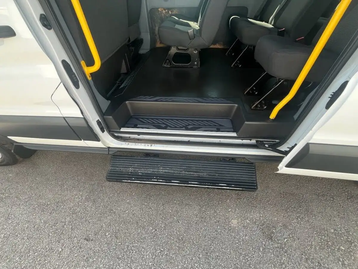 2017-ford-transit-22tdci-410-l3h2-155ps-14-big-35
