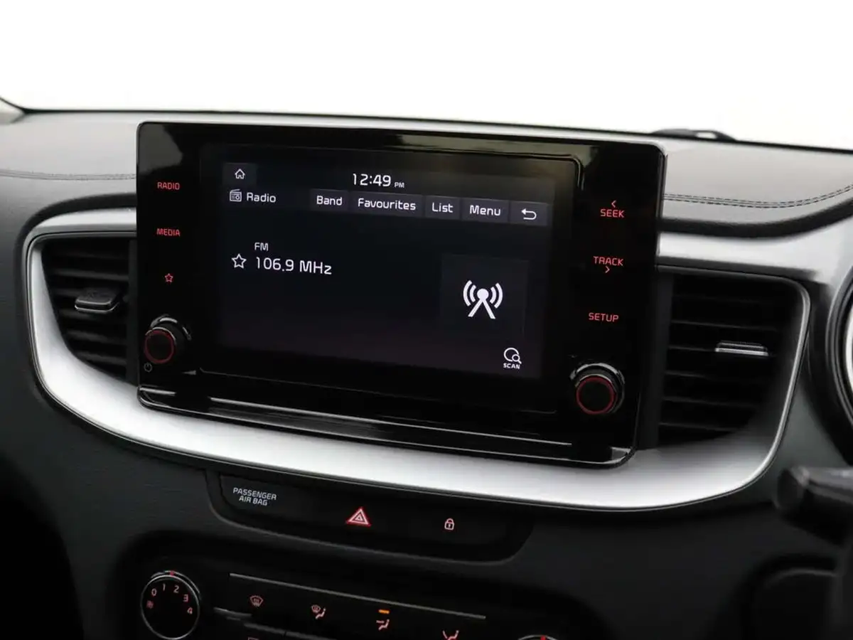 2022-kia-xceed-10-t-gdi-2-big-33