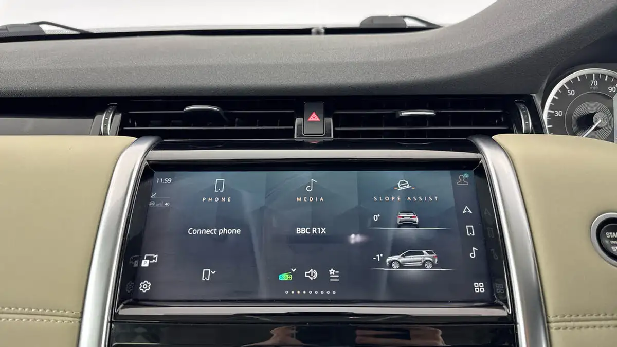 2021-land-rover-discovery-sport-20-p200-s-big-11