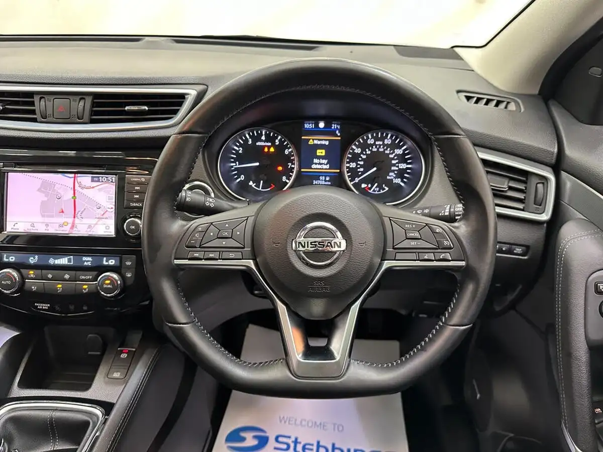 2019-nissan-qashqai-13-dig-t-tekna-140ps-big-18