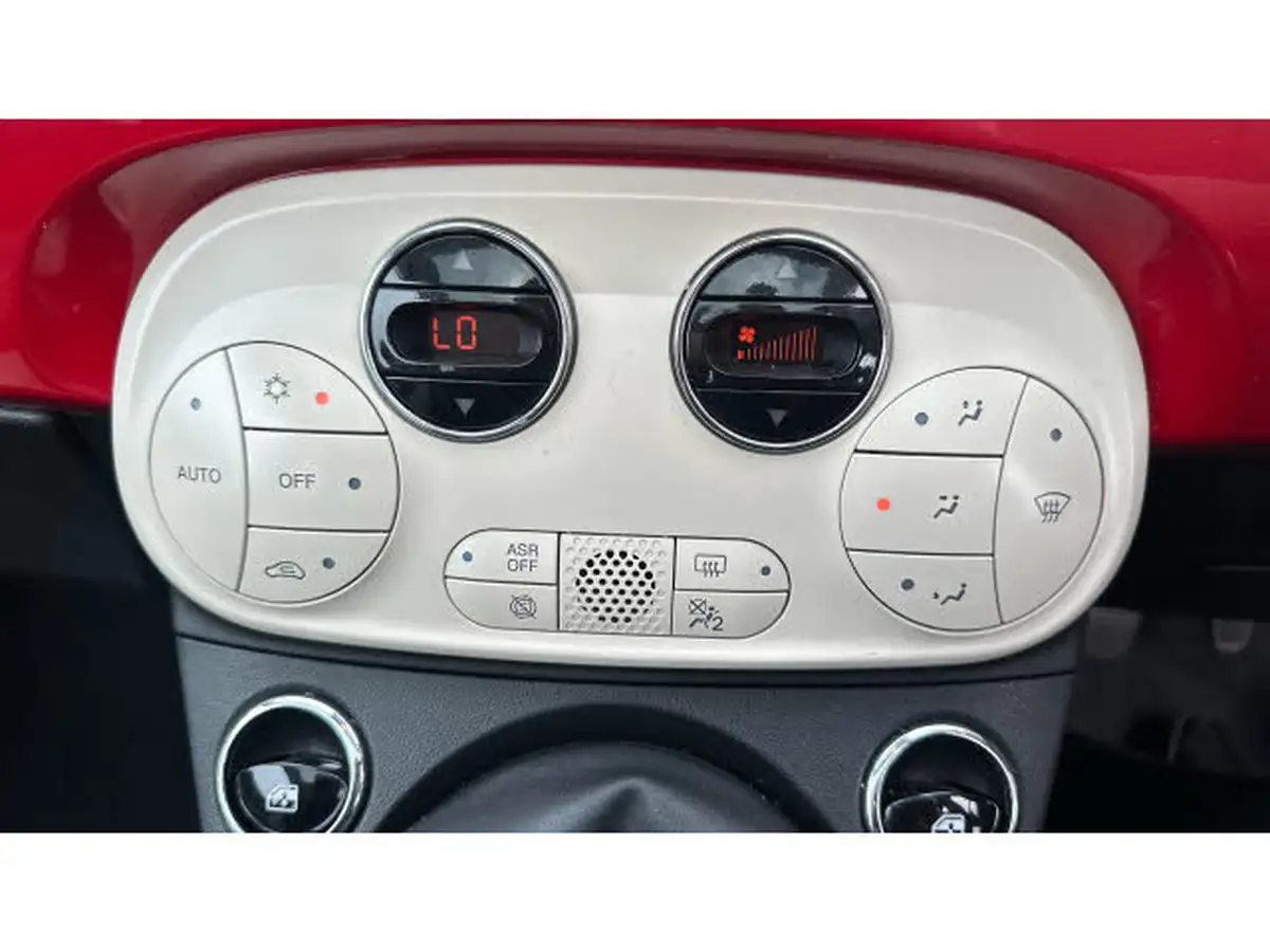 2022-fiat-500-10-dolcevita-big-26