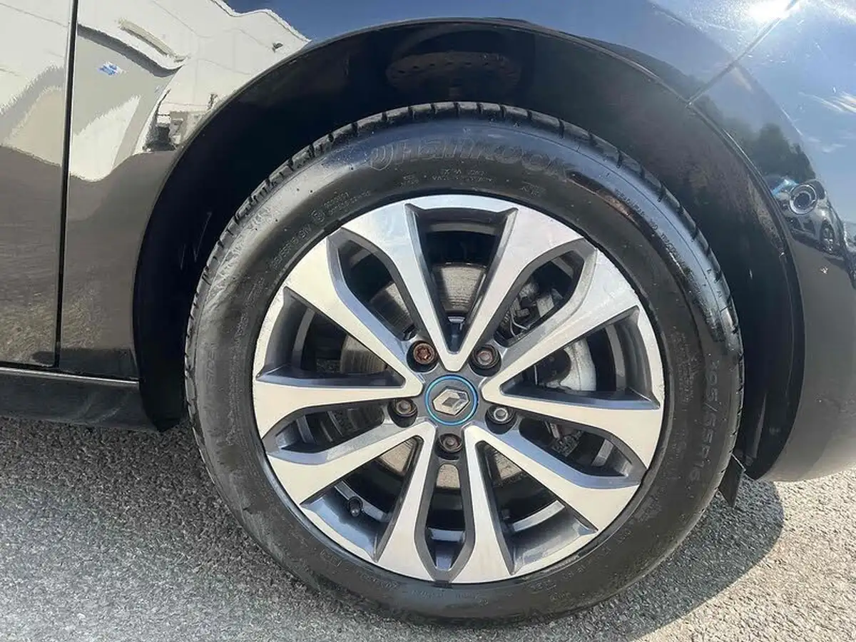 2020-renault-zoe-e-i-gt-line-rapid-charge-big-10