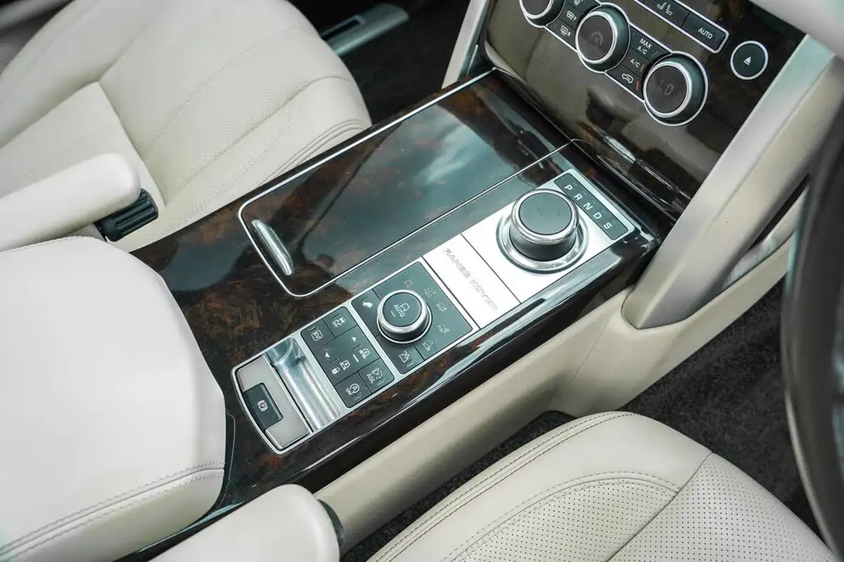 2014-land-rover-range-rover-30-sd-v6-autobiography-30-sd-ss-big-57
