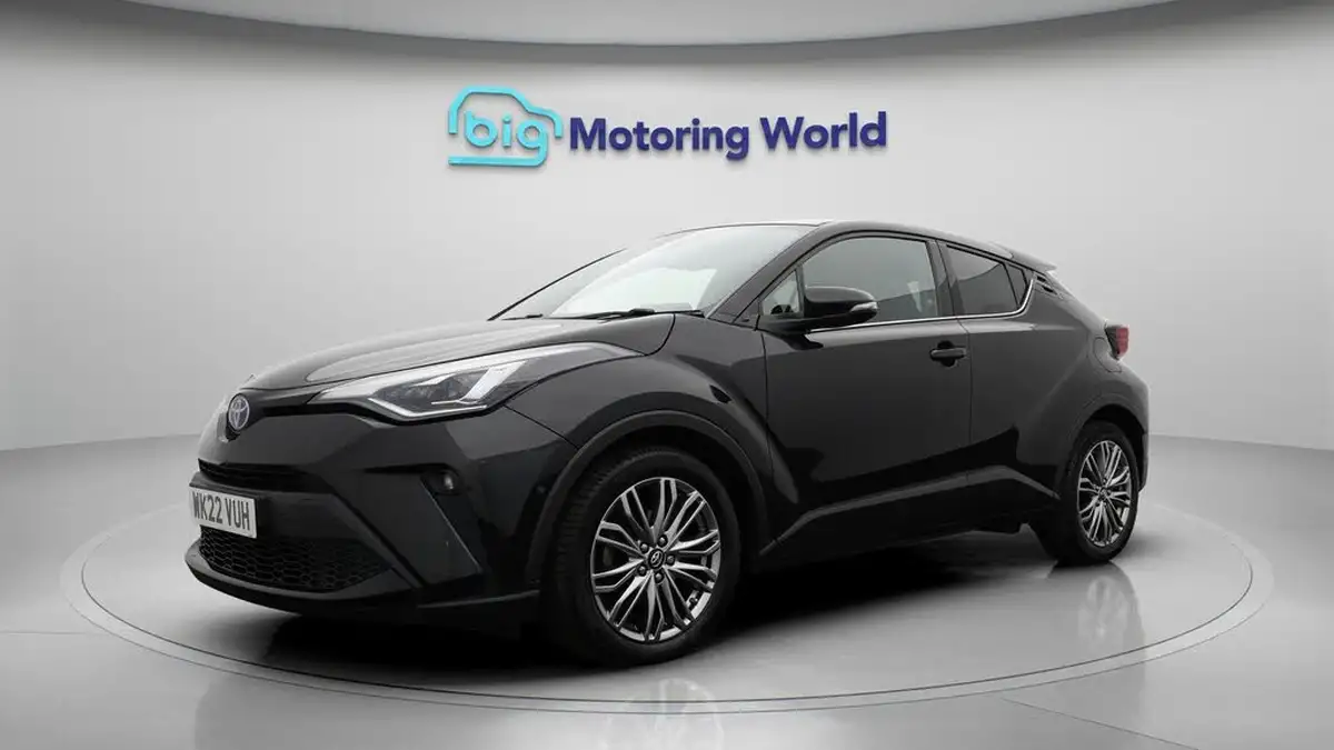 2022-toyota-c-hr-20-vvt-i-excel-big-3