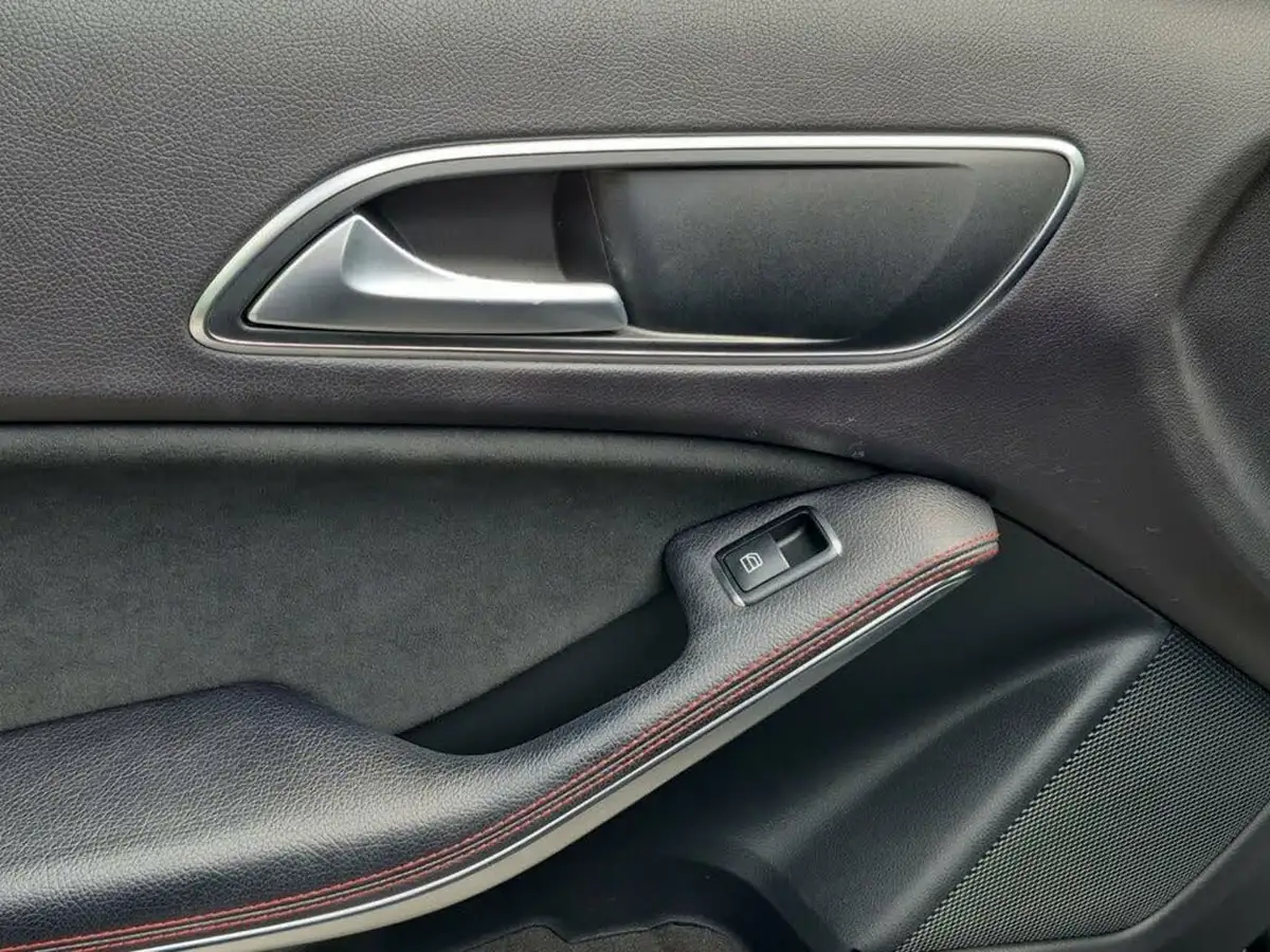 2018-mercedes-benz-a-class-21d-a200d-amg-line-premiumss-7g-dct-big-16