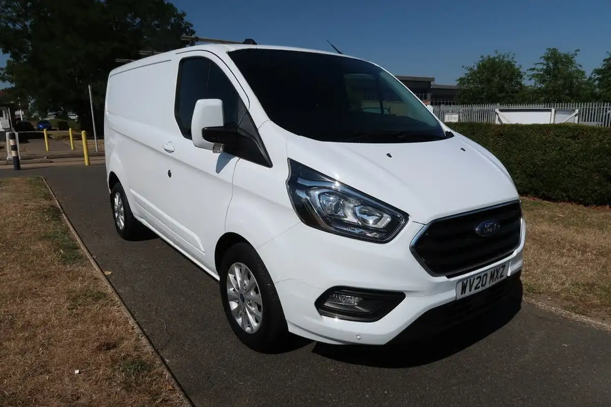 2020-ford-transit-custom-20tdci-300-l1h1-limited-130pseu6dt-panel-van-big-2