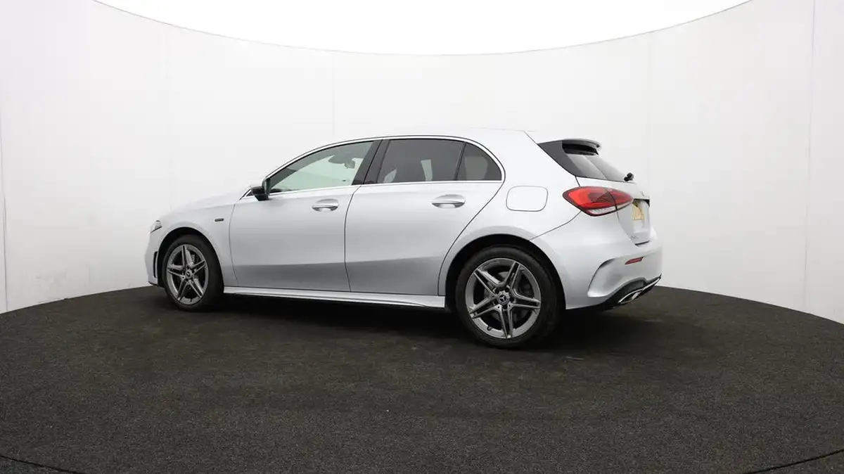 2021-mercedes-benz-a-class-13-a250e-amg-line-hatchback-5d-big-76