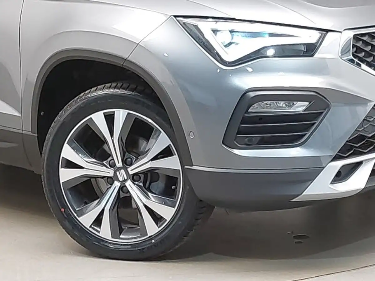 2024-seat-ateca-15-ecotsi-se-technology-dsg-big-8
