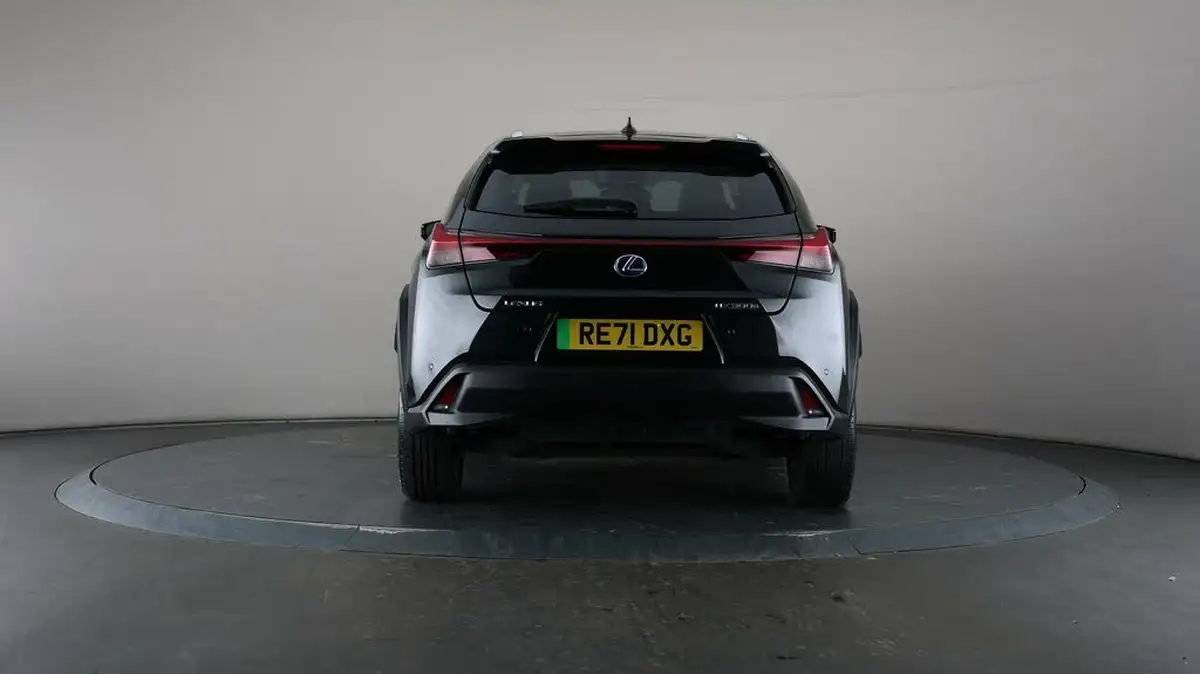 2021-lexus-ux-300e-e-ux-big-30