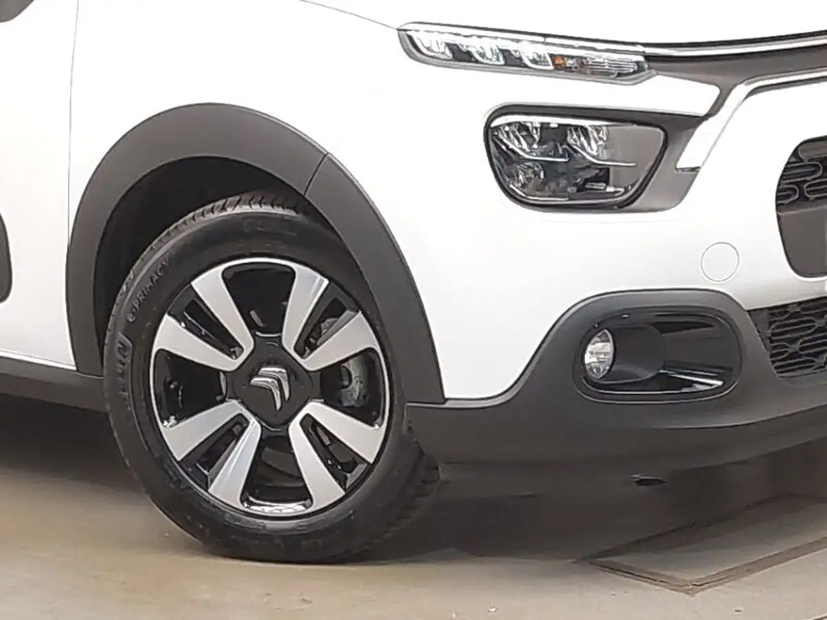 2024-citroen-c3-12-puretech-plus-110ps-eat6-big-8