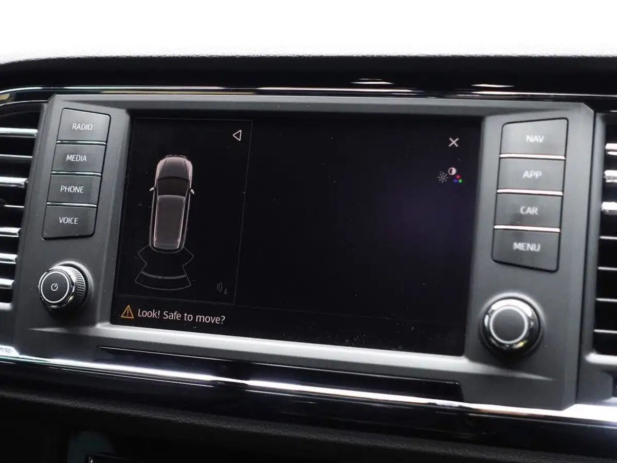 2018-seat-ateca-20tdi-xcellence-150ps-1968cc-big-23