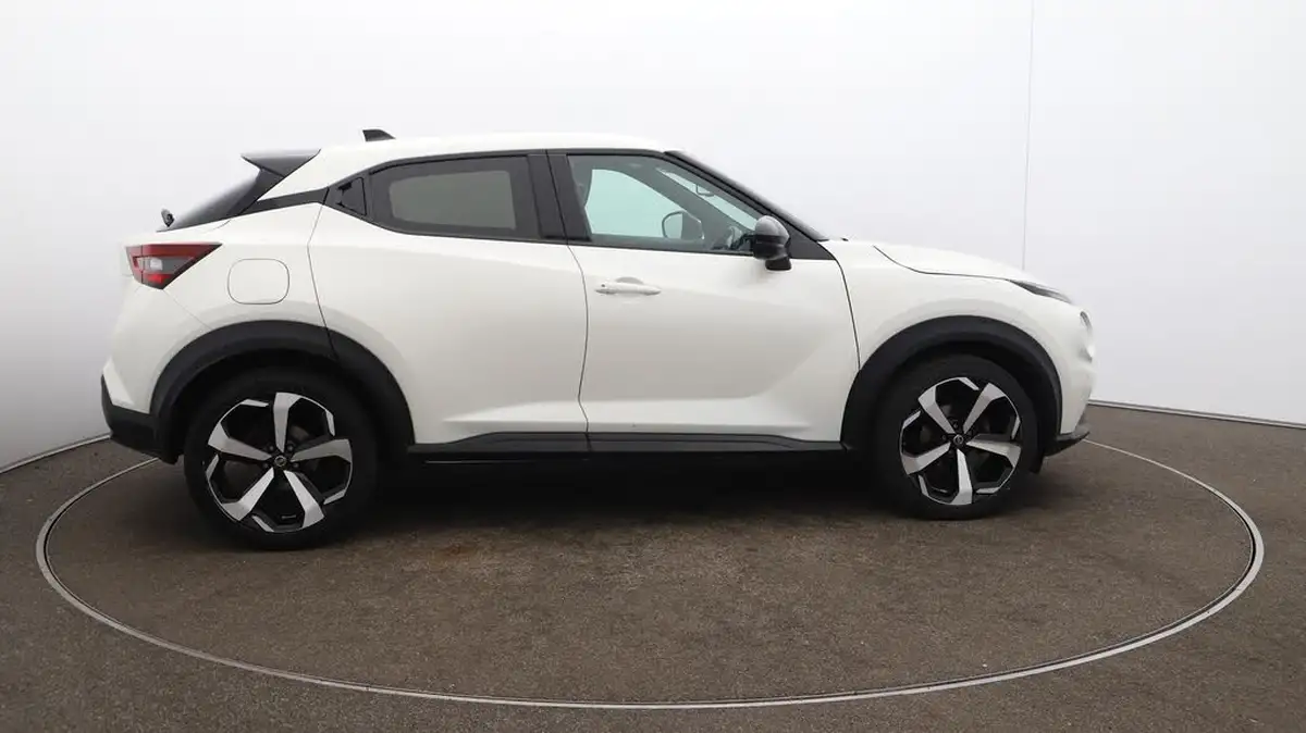 2021-nissan-juke-10-dig-t-tekna-big-49