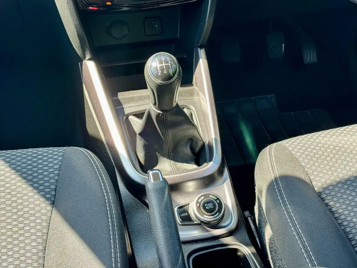2019-suzuki-vitara-10-boosterjet-sz-t-allgrip-big-17