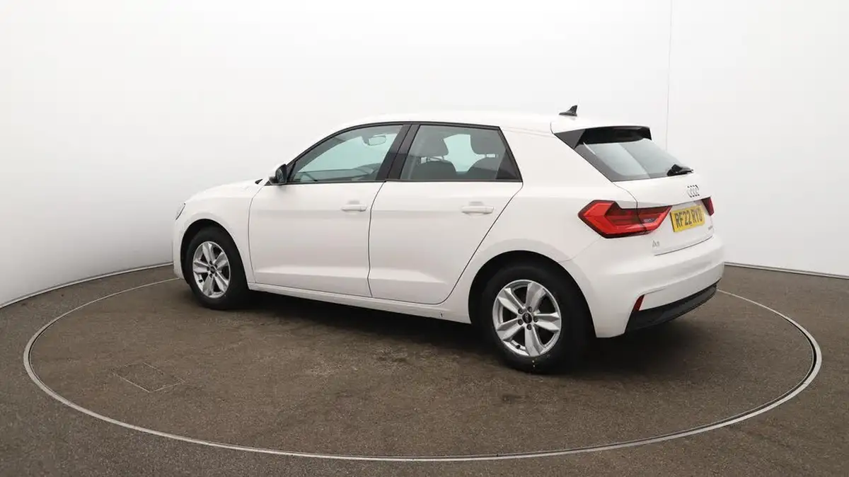 2022-audi-a1-10-25-tfsi-technik-big-34