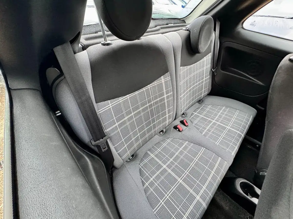 2019-fiat-500-12-lounge-big-21