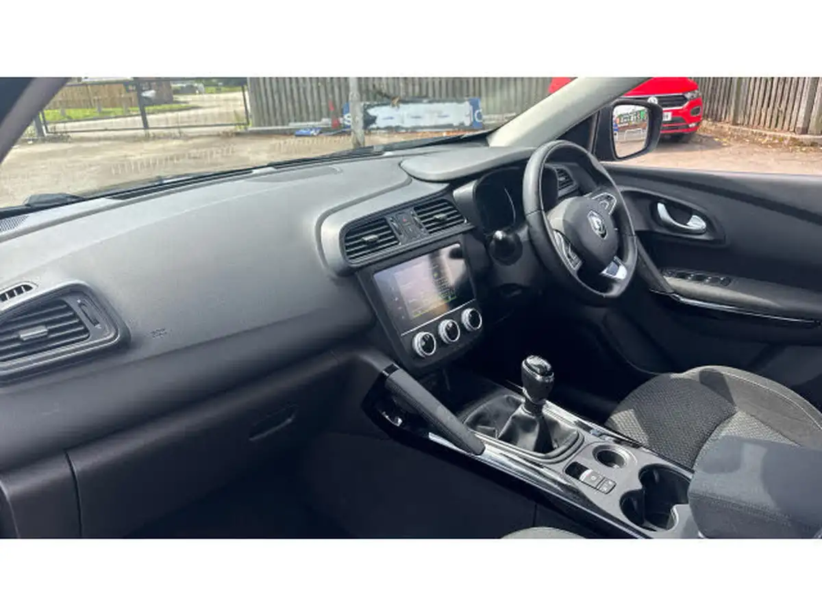 2019-renault-kadjar-13-tce-play-big-8