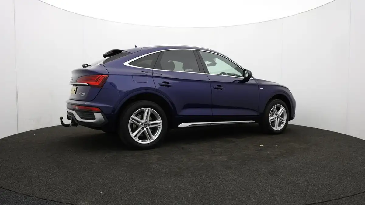 2022-audi-q5-20-45-tfsi-s-line-sportback-big-31