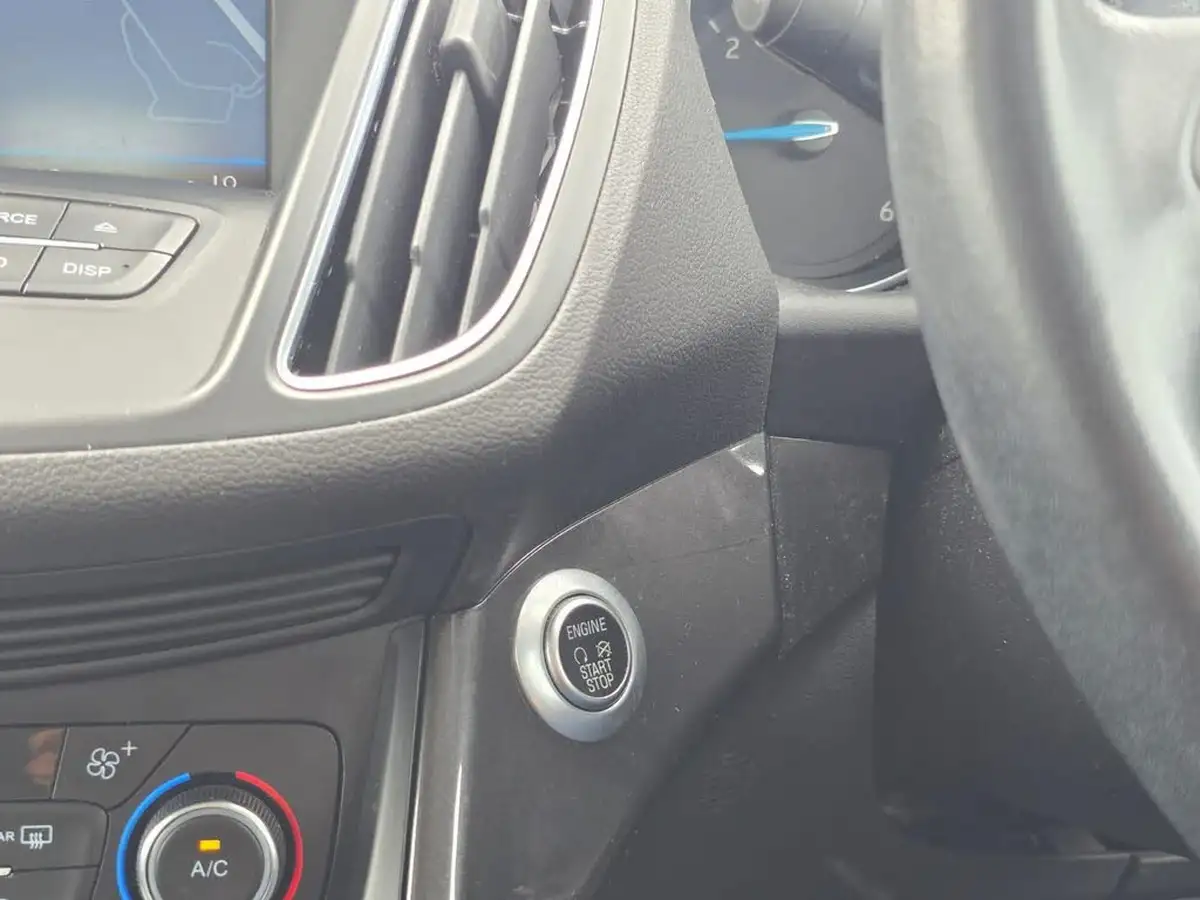 2016-ford-c-max-15tdci-titanium-powershift-big-59