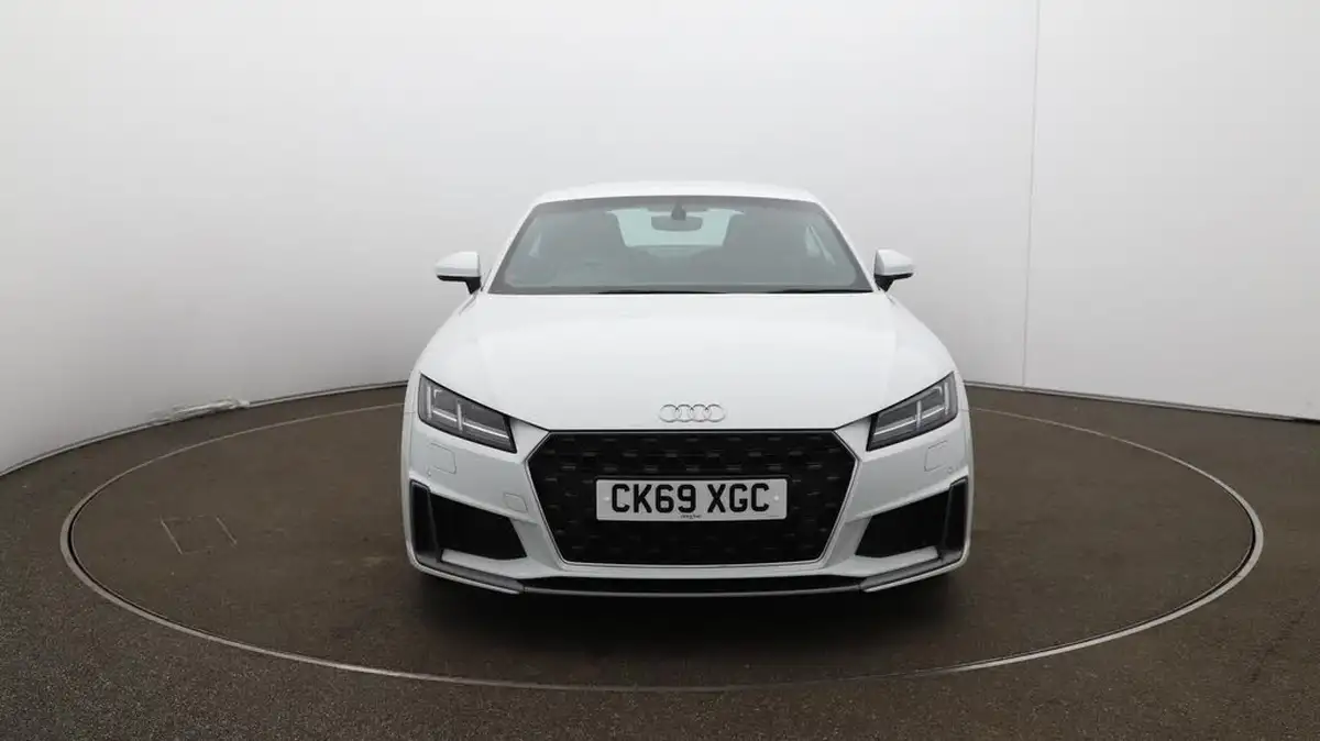 2019-audi-tt-coupe-20-40-tfsi-s-line-big-30