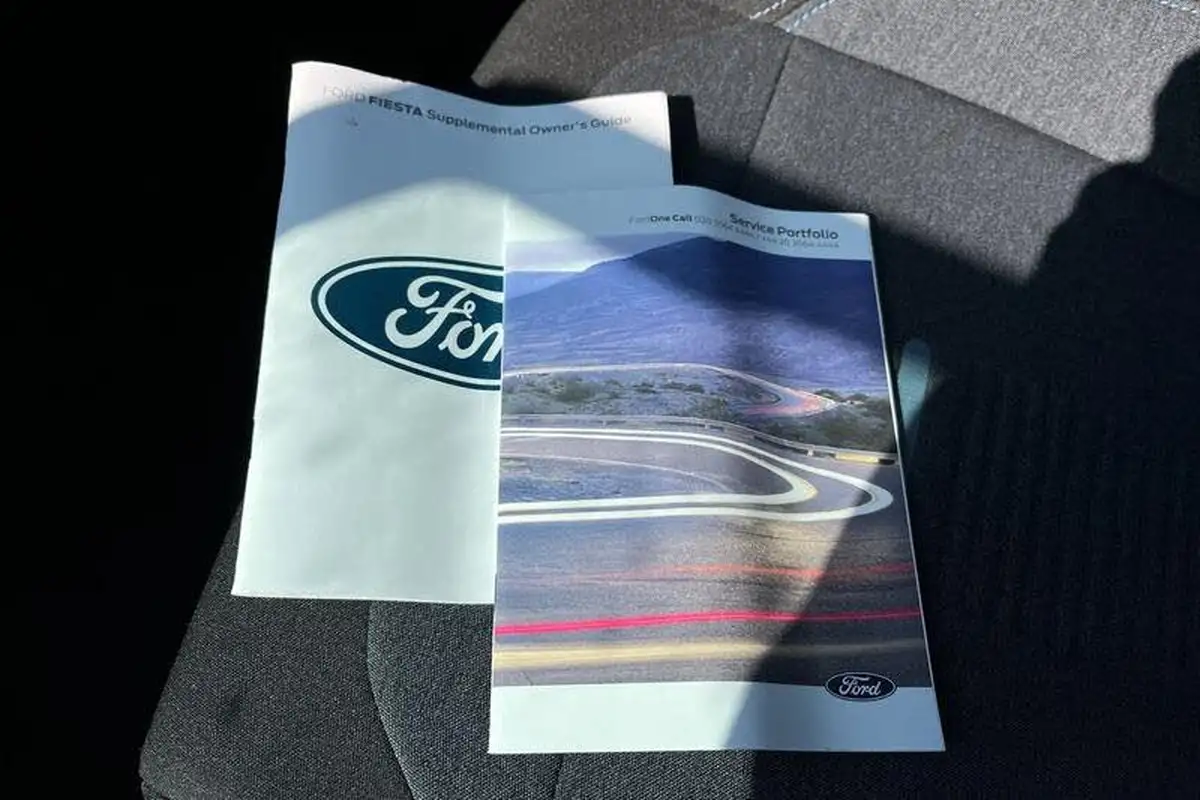 2023-ford-fiesta-10t-active-125ps-hybrid-mhev-big-21