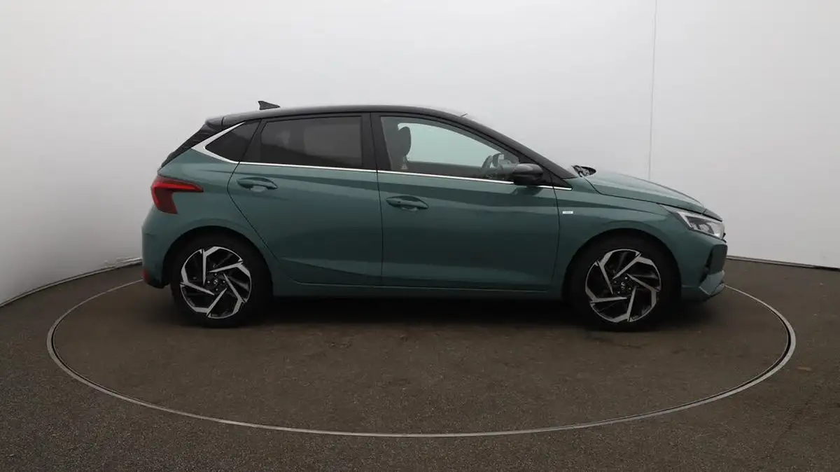 2022-hyundai-i20-10-t-gdi-ultimate-dct-big-40