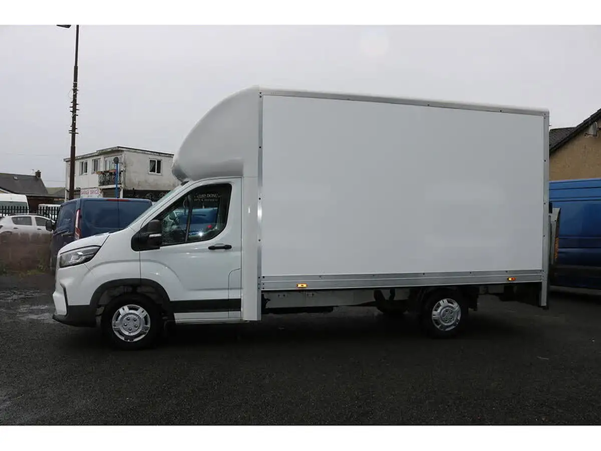 2022-maxus-deliver-9-big-3