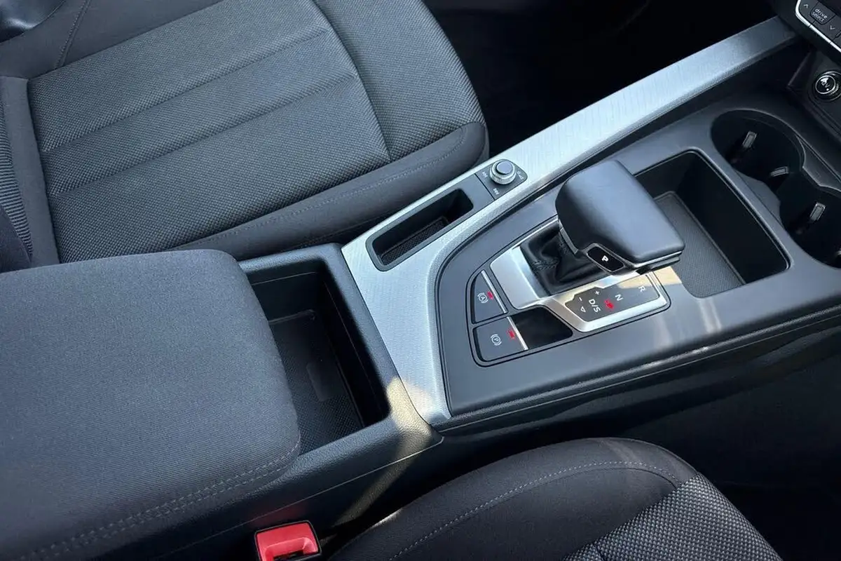 2022-audi-a4-avant-20-35-tdi-technik-big-32
