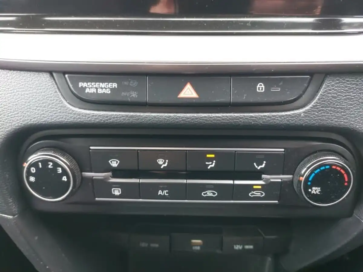 2022-kia-xceed-10-t-gdi-2-big-14